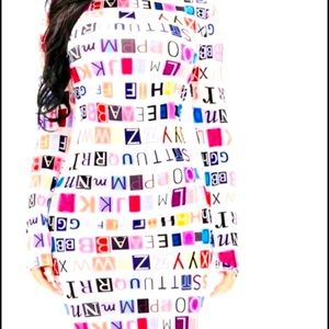 Long sleeve dress with nice word design